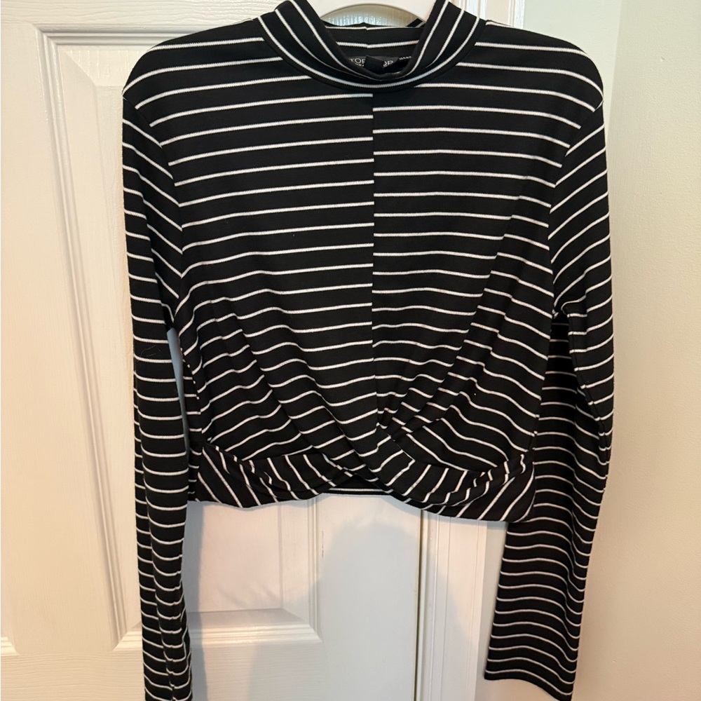 Topshop Mock Neck Black and White Long Sleeve Crop Blouse